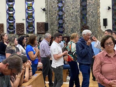 Dom Amilton celebra o 5º dia da Novena de Nossa Senhora Aparecida em Laranjeiras do Sul